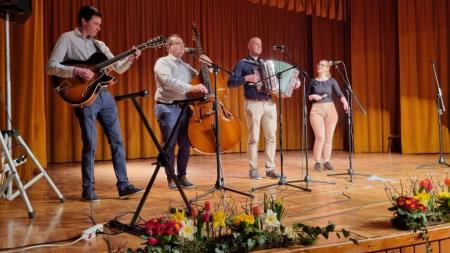 Dobrodelni koncert za pomoč pri obnovi pogorele hiše 52